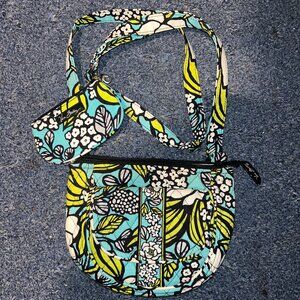 VERA BRADLEY CROSSBODY TEAL GREEN WHITE ISLAND BLOOMS (COIN WALLET INCLUDED)